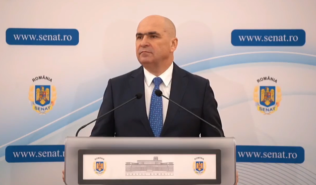 Conferinta de presa a lui Bolojan oprita de protestul angajatilor