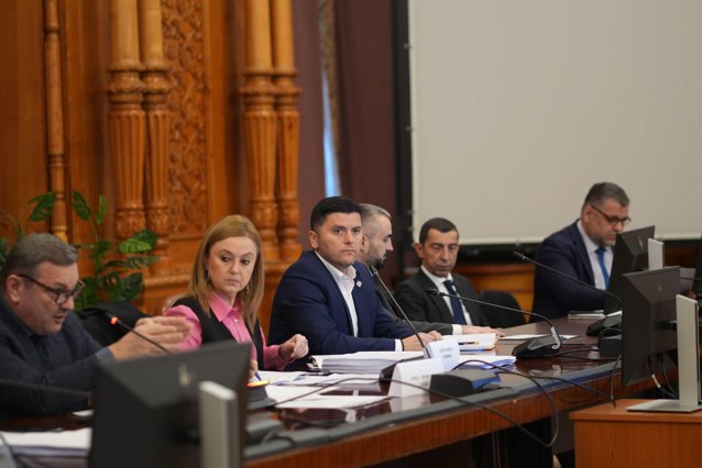 Adrian Cozma deputat PNL Crin Antonescu poate conduce PNL