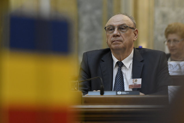 Enache despre Sosoaca Provoaca scandal invocand imunitatea universala