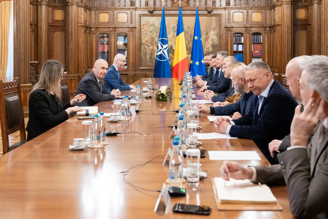 Mediul de afaceri solicita stabilitate in discutia cu Ilie Bolojan