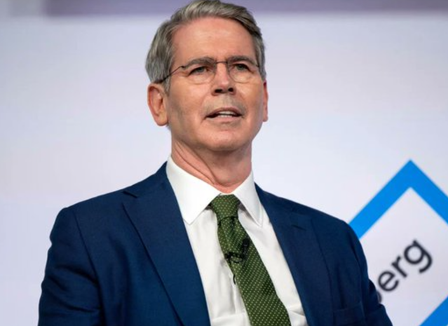 Oficial SUA la Kiev pentru discutii despre minerale si energie