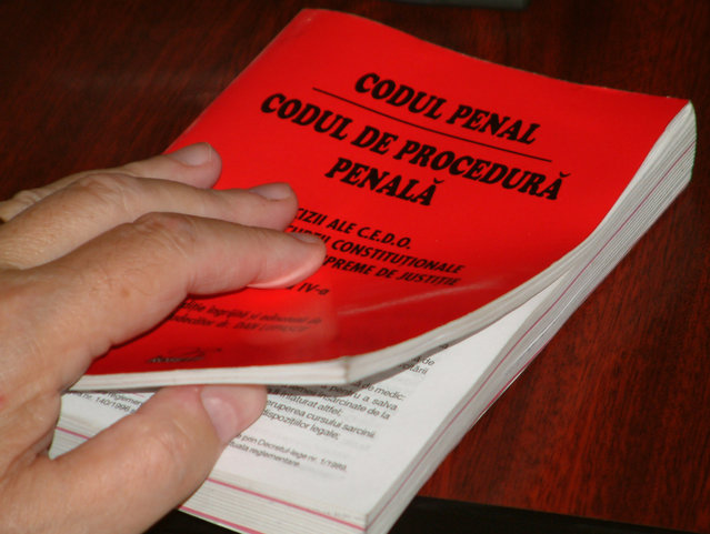 Proiect pentru clarificarea Codului Penal USR Camatarii nu trebuie sa pastreze banii