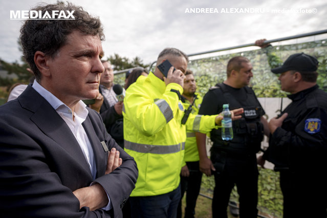 Razboi la Unirii Baluta cere urgent semnaturi lui Nicusor Dan