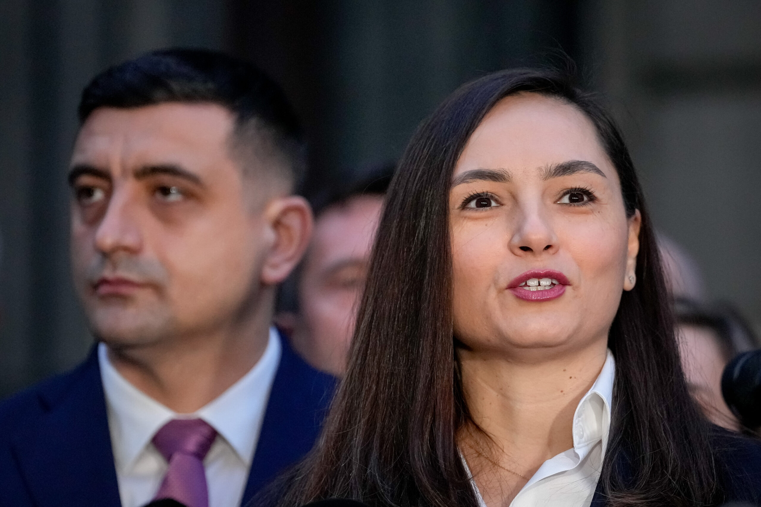 Anamaria Gavrila si a retras candidatura la prezidentiale George Simion mostenitorul lui Calin Georgescu