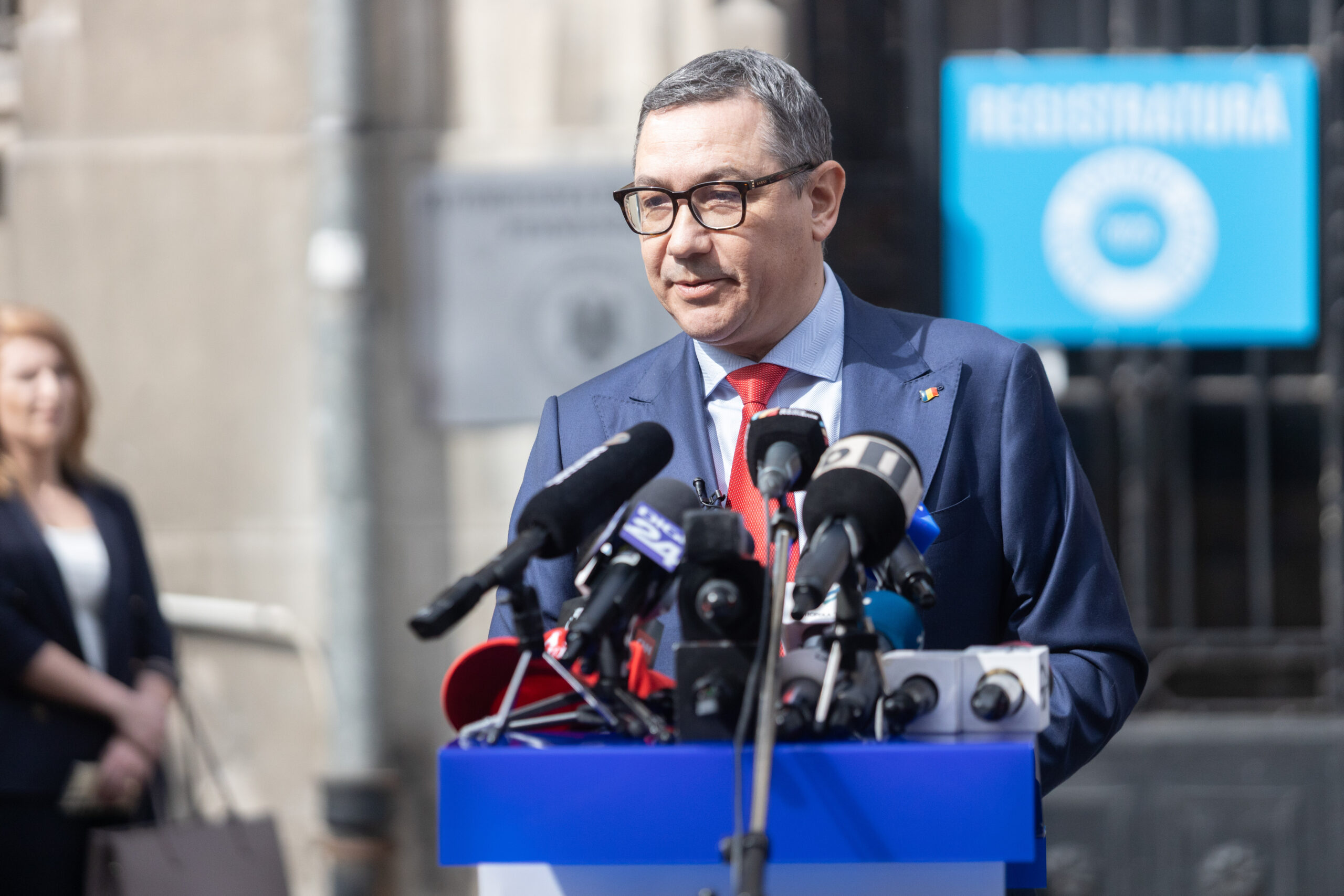 BEC a validat candidatura lui Victor Ponta