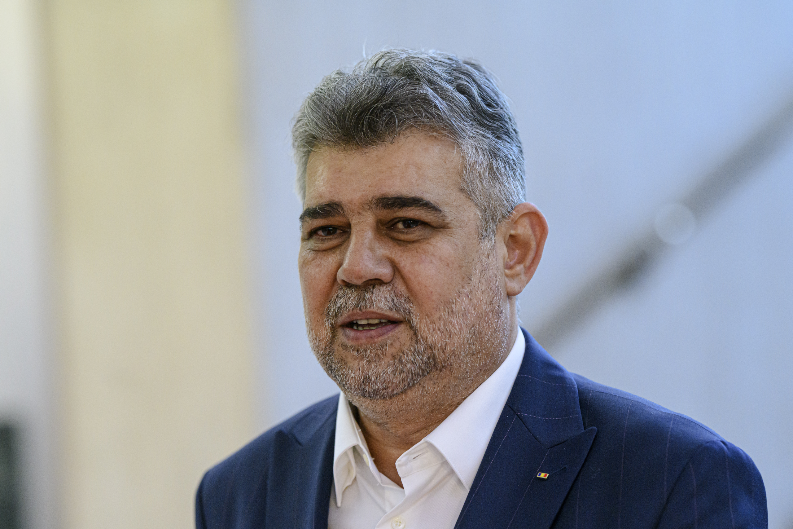 Guvernul evalueaza reducerea posturilor de secretari de stat scaled