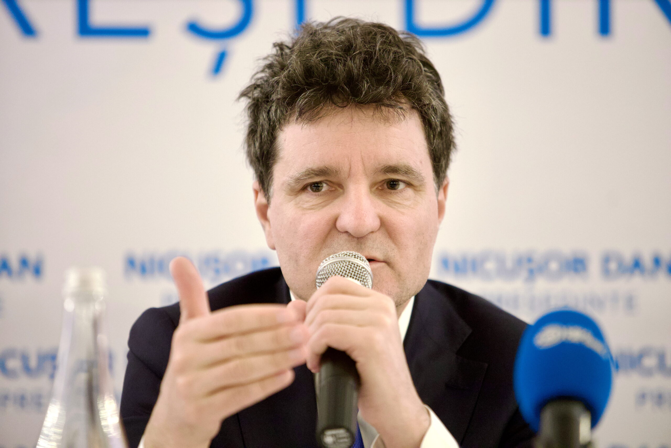 Nicusor Dan despre expulzarea diplomatilor rusi Bine ca Romania a fost ferma