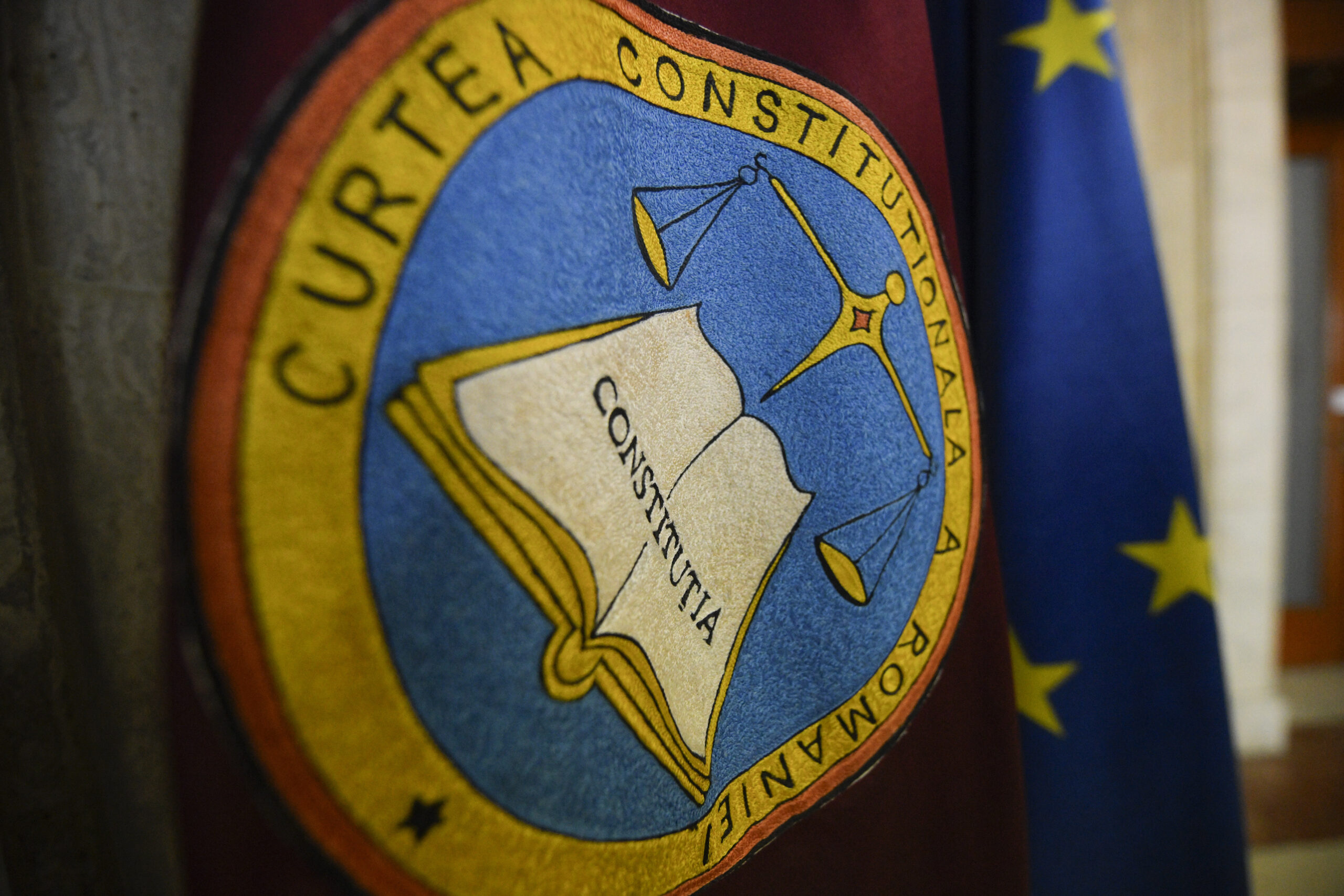 Oficial Georgescu exclus Nicusor Dan ramane candidat