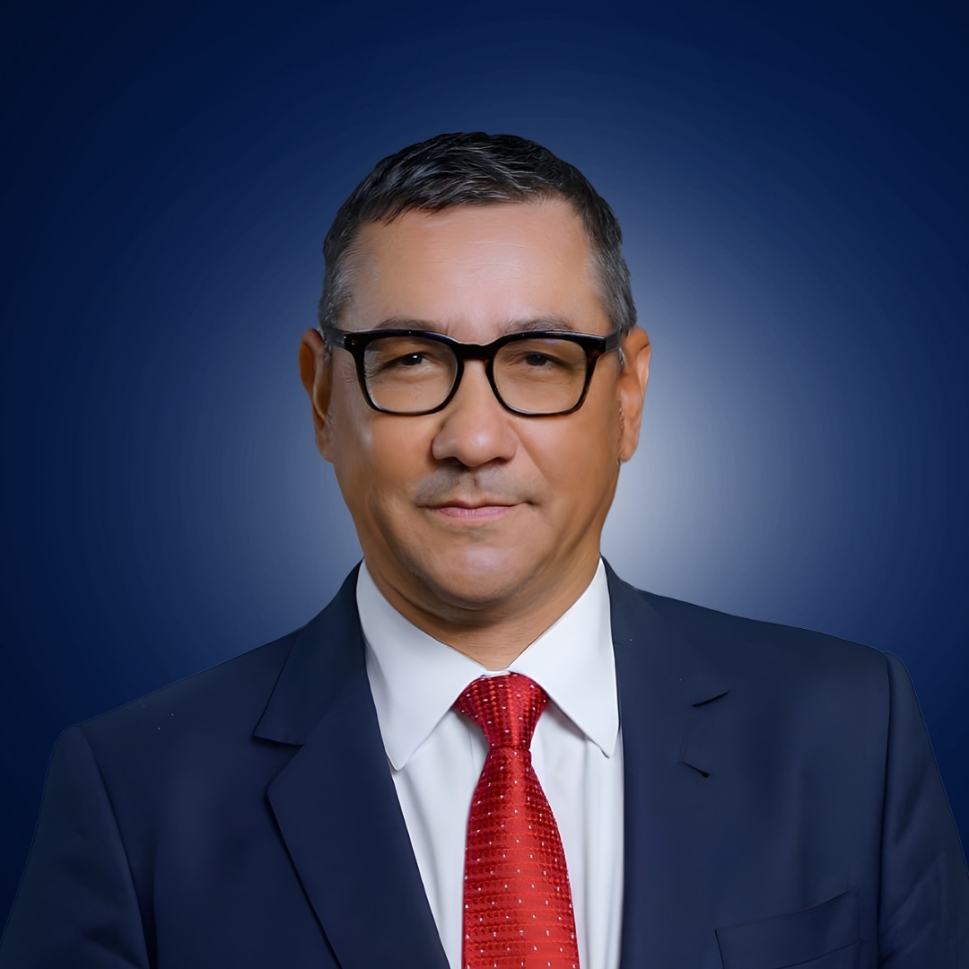 Victor Ponta si a anuntat candidatura la presedintie