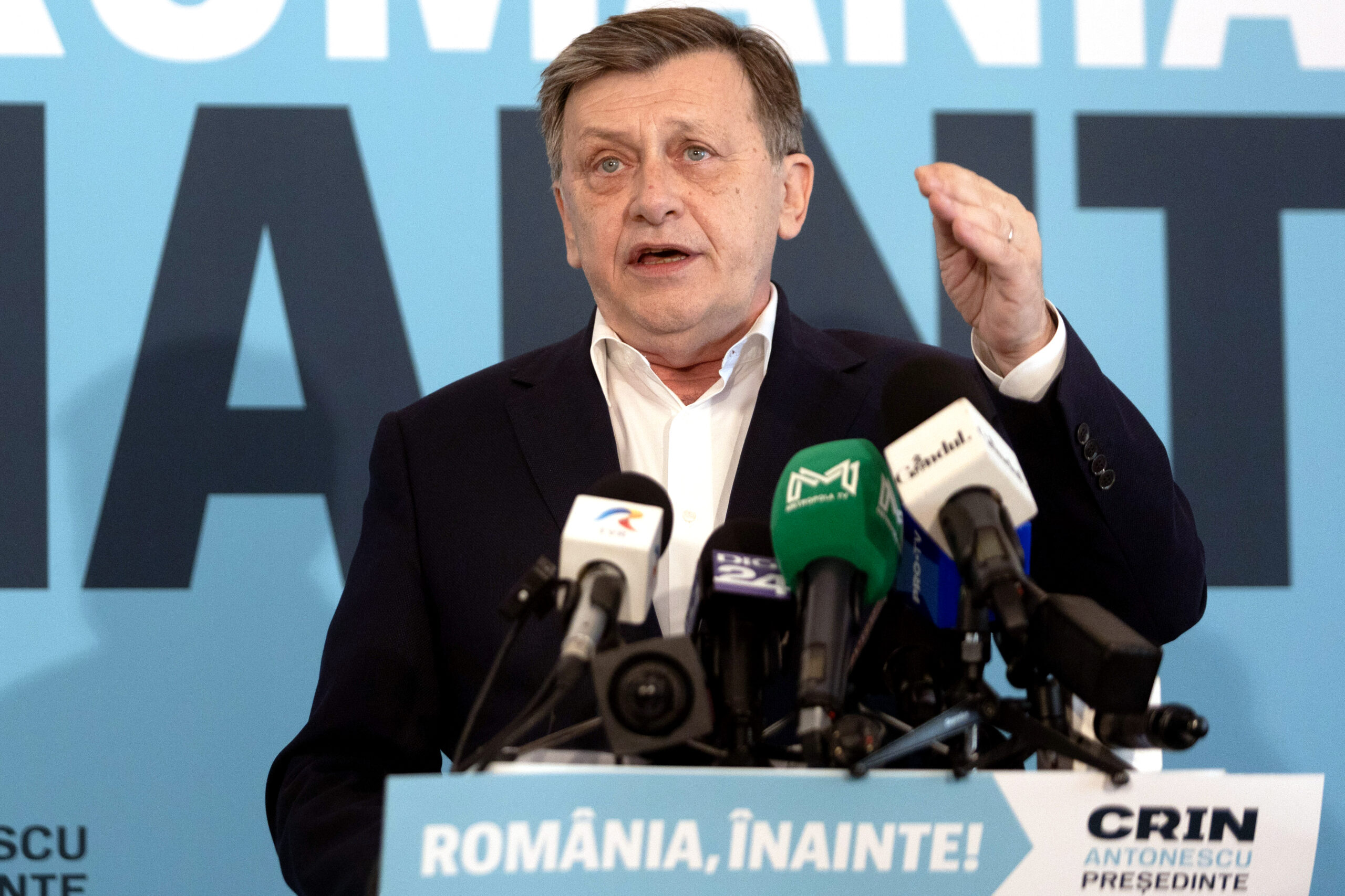 Antonescu Prima vizita externa ar fi in SUA ceva nu functioneaza normal