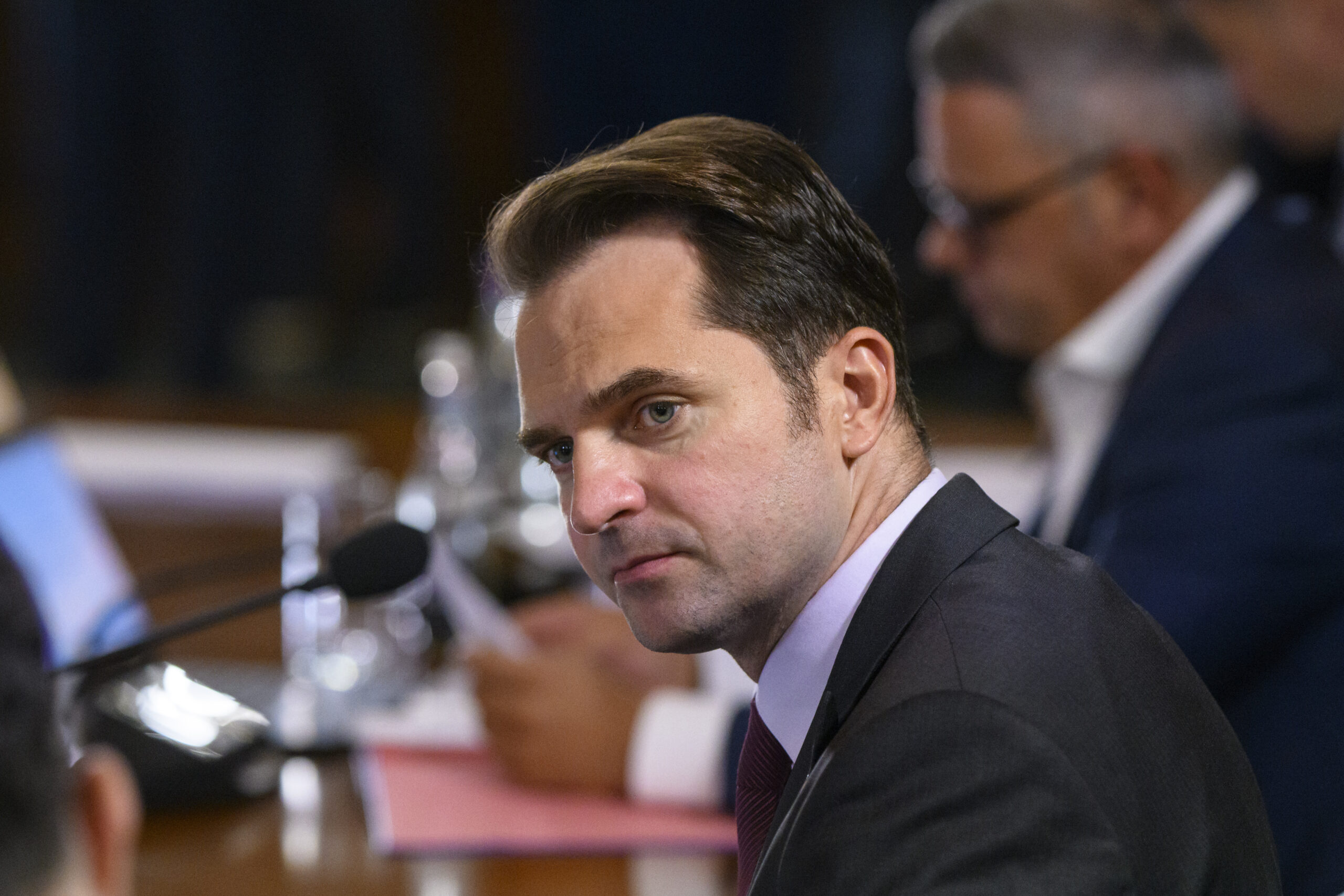 Burduja anunta trei proiecte pentru investitii rapide in energie