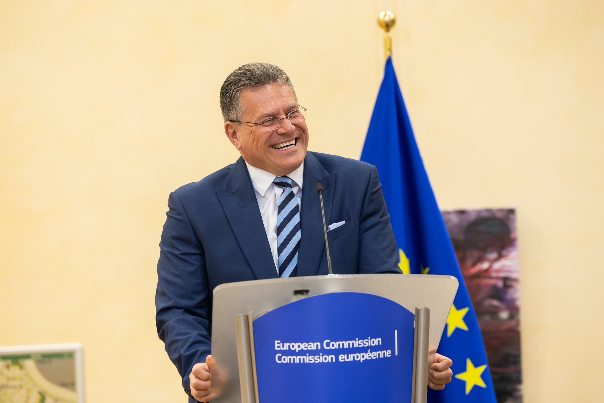 Comisarul european pentru comert discuta tarife comerciale cu oficiali americani