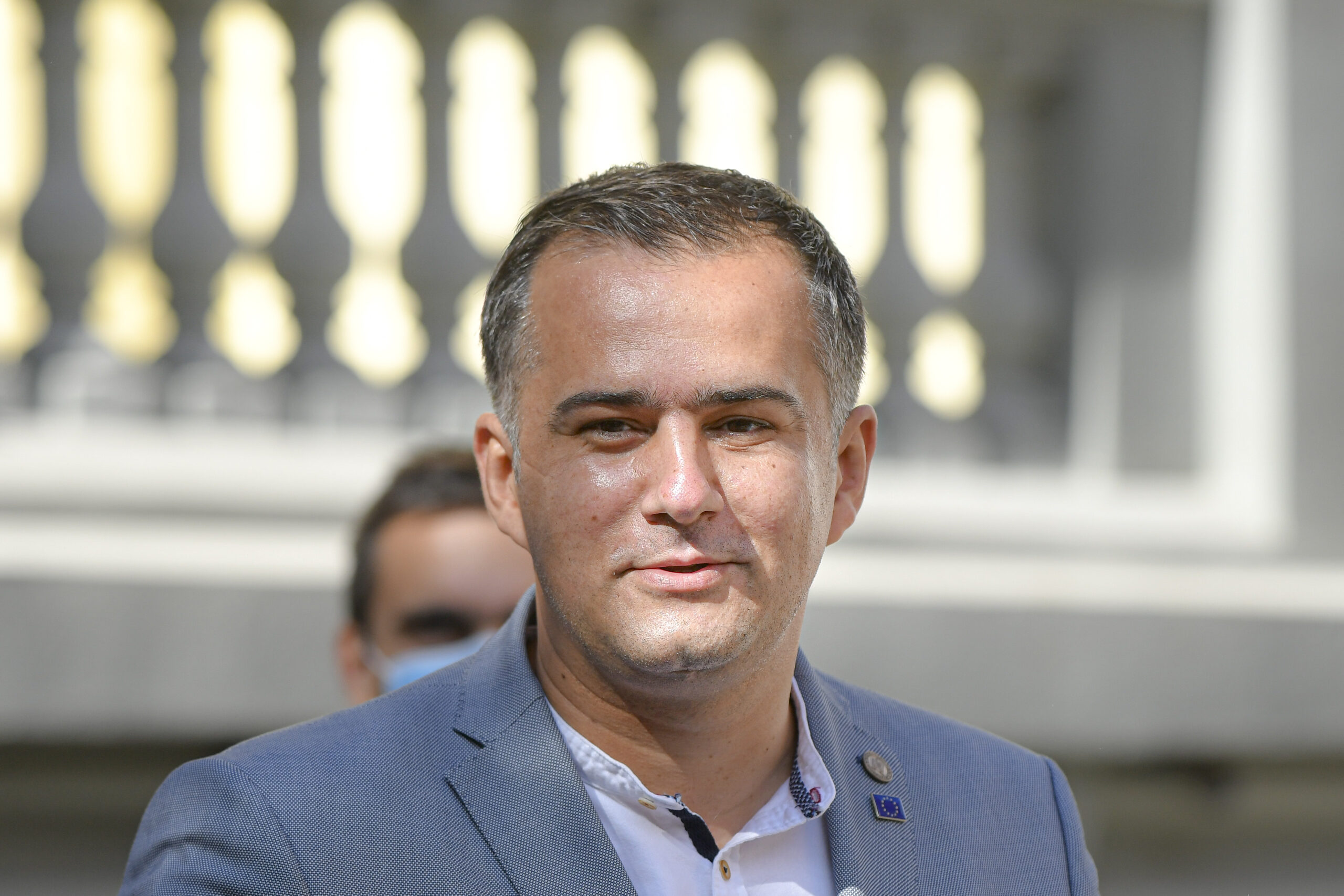 Culmea usr ului Primarul Bacaului in plina campanie pentru Elena Lasconi desi conducerea il sustine pe Nicusor Dan