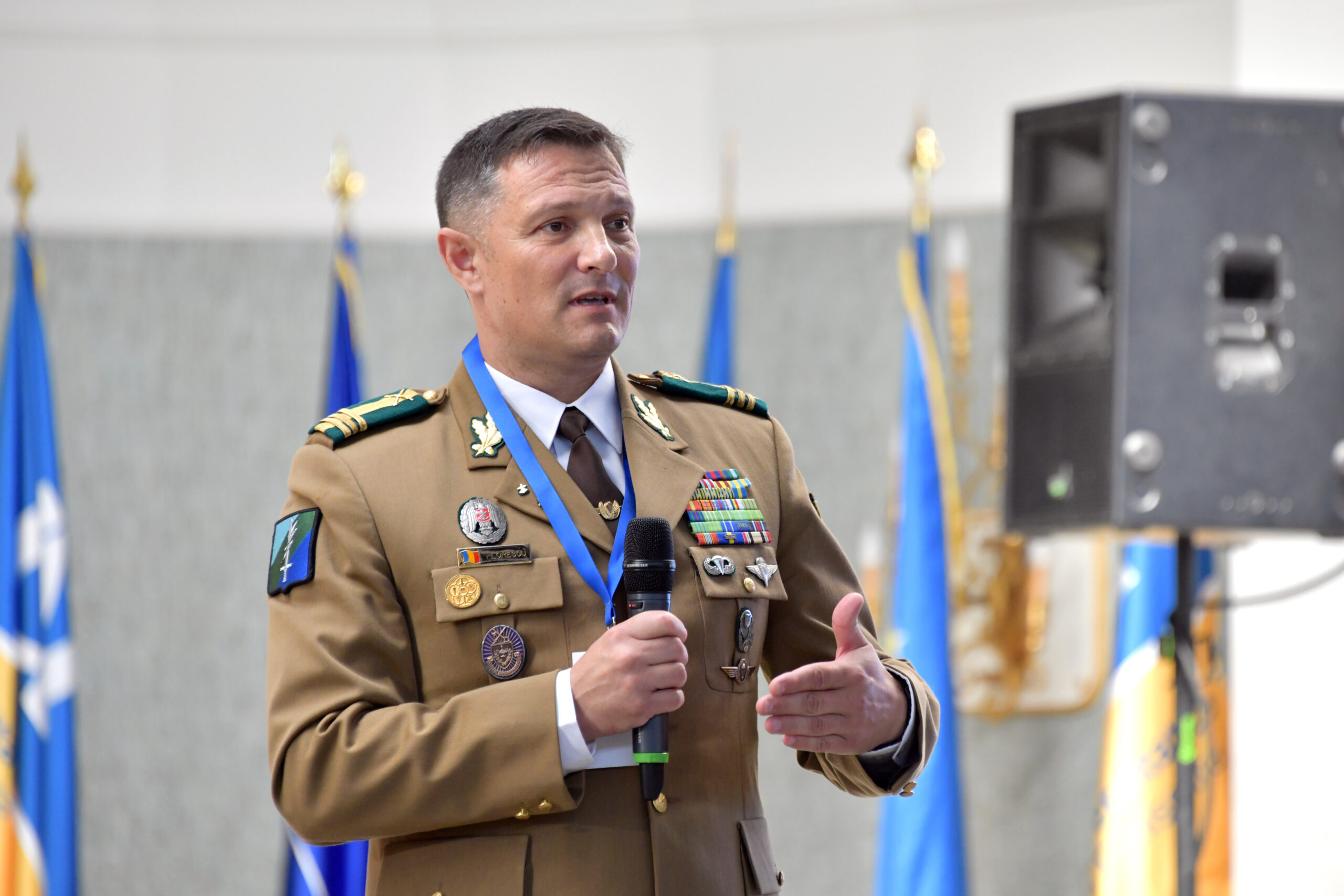 Fostul sef al Comandamentului Brigazii Multinationale Sud Est promovat in grad