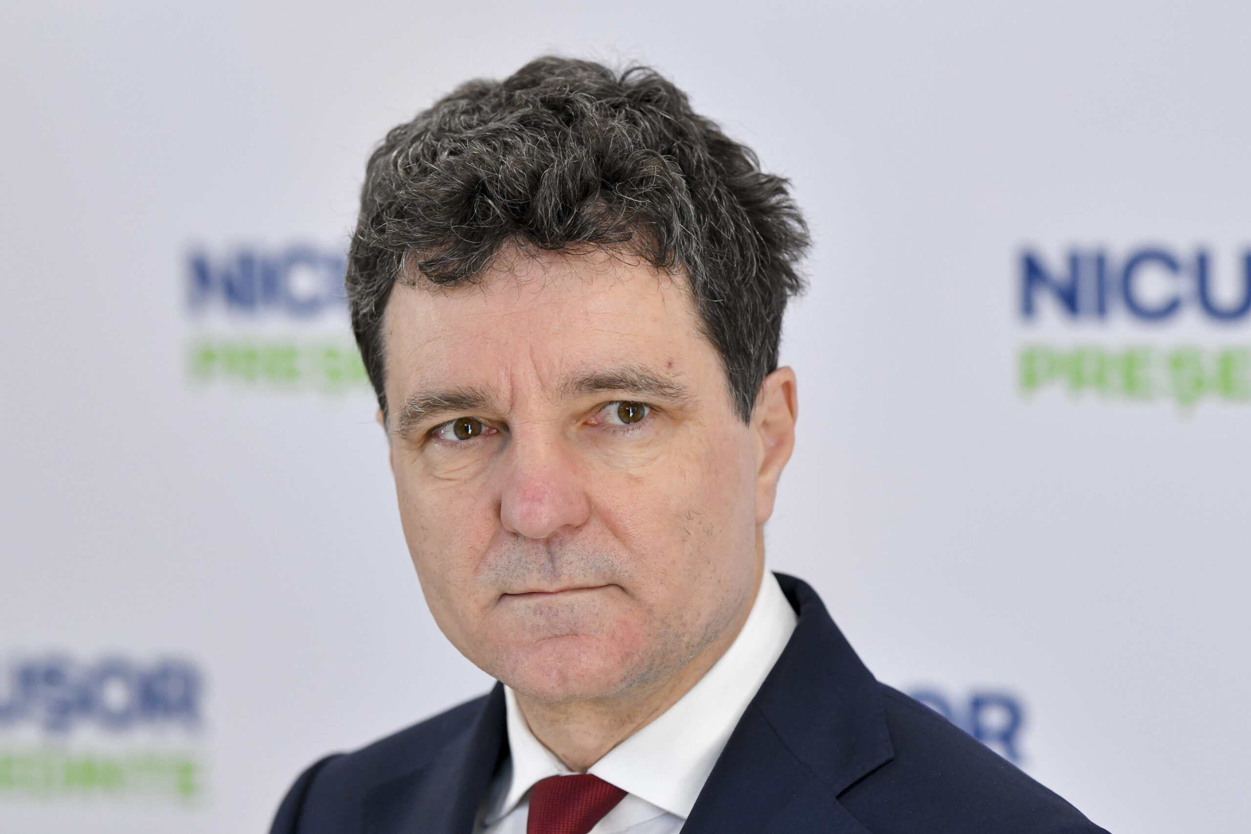 Nicusor Dan Dubla masura a AEP privind opiniile cetatenilor favorizeaza politic