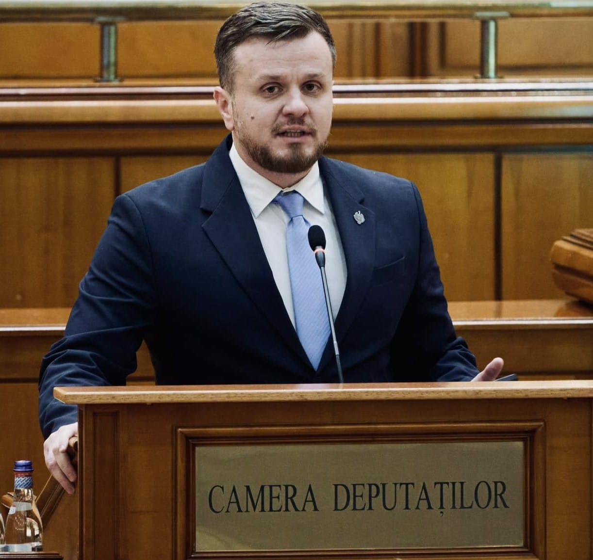 Un deputat a demisionat din partidul AUR