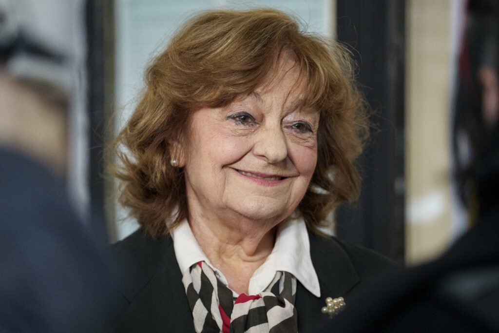 Ana Blandiana O victorie a lui Nicusor Dan va creste prestigiul Europei si imaginea Romaniei