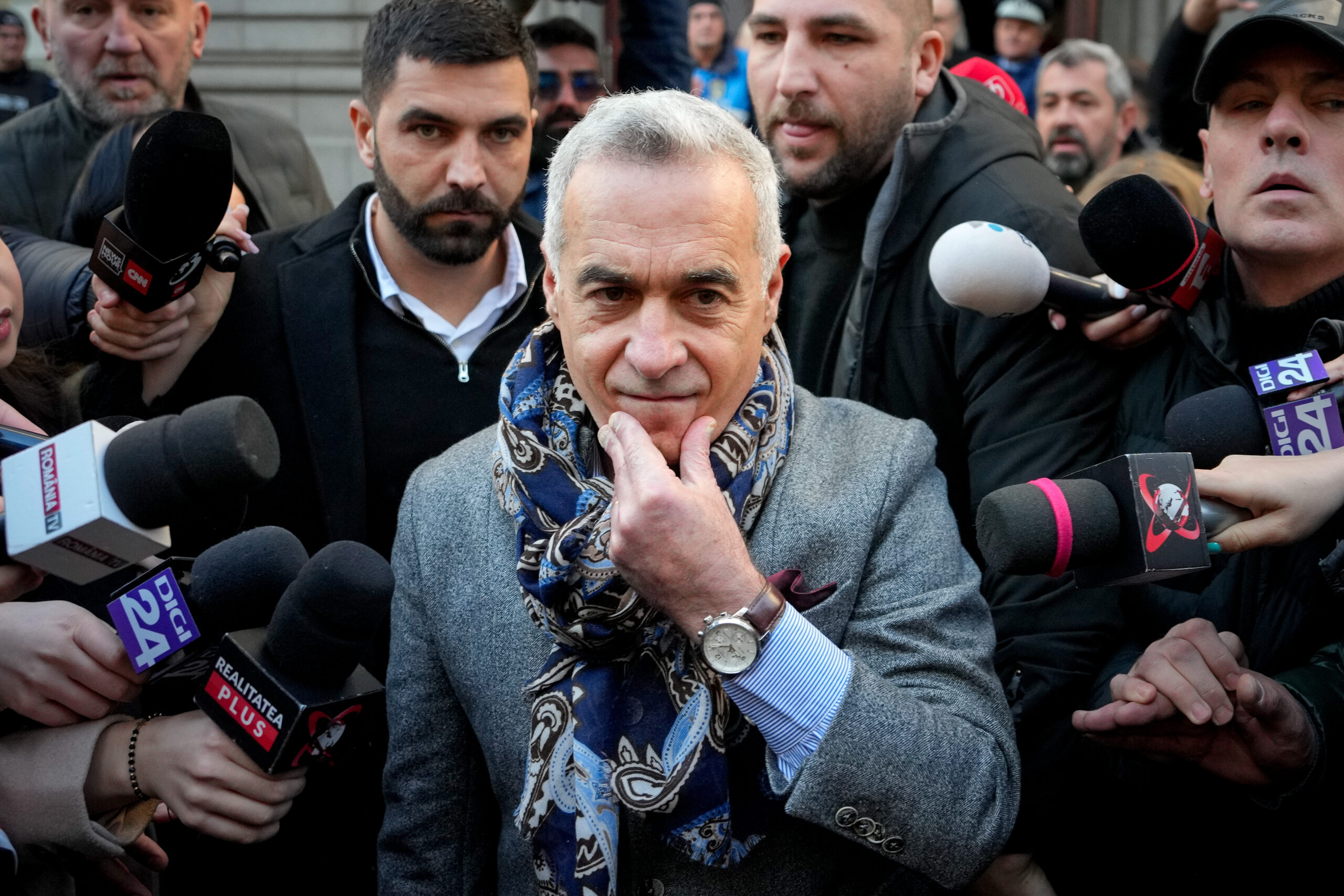Calin Georgescu se retrage din politica Etapa sa incheiat