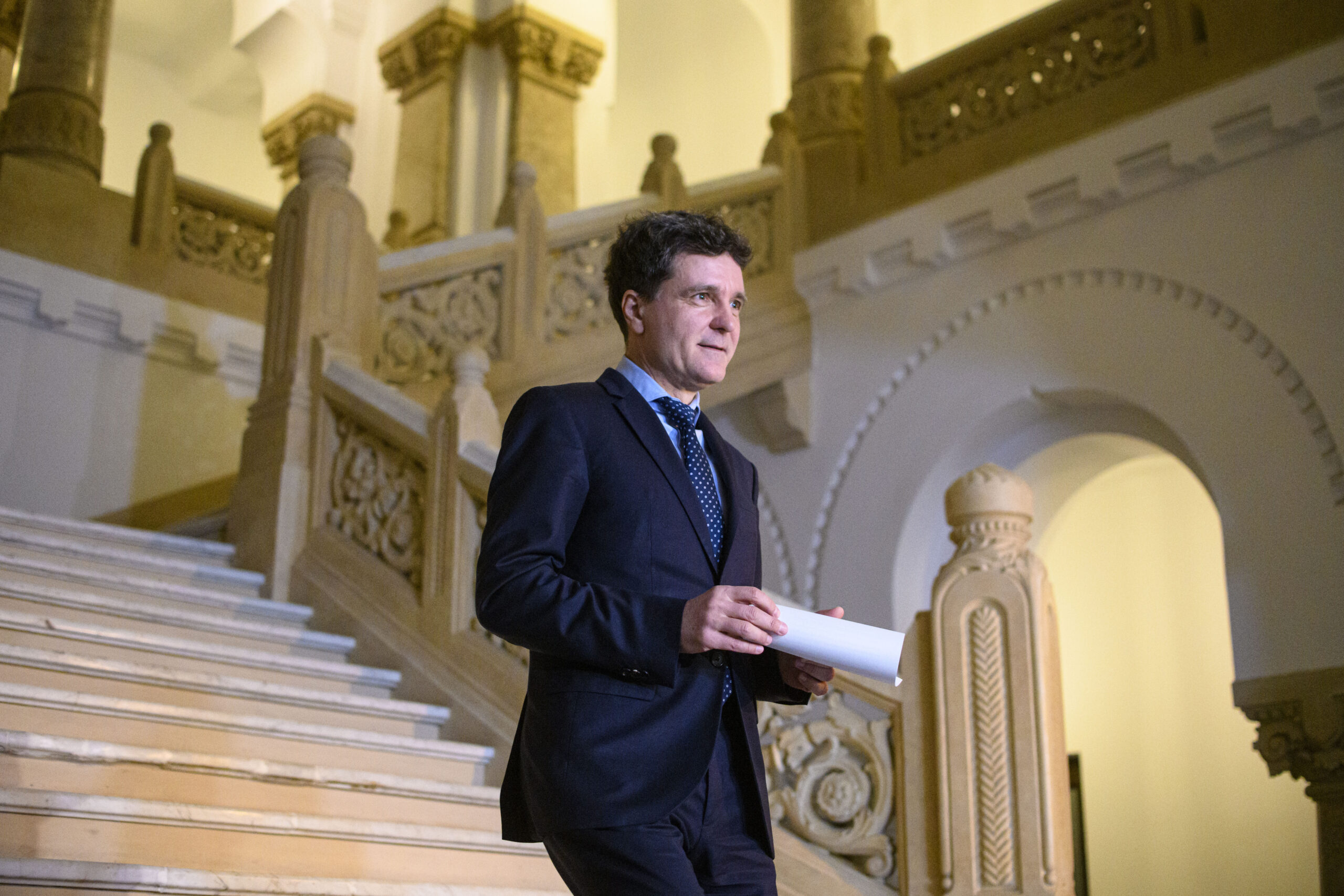 Dan intrebat ce garantii ofera pentru independenta justitiei Calificativul de procesoman