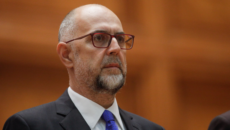Kelemen Hunor a fost sunat de Nicusor Dan