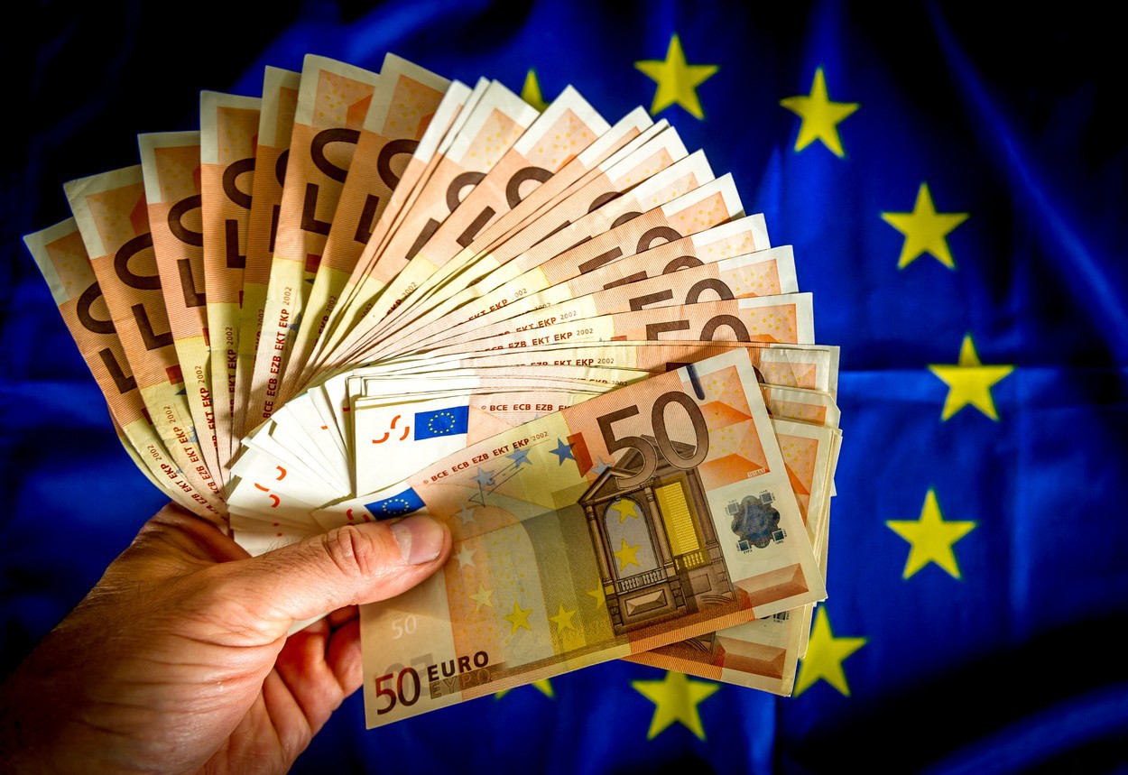 MIPE 260 milioane euro pentru sisteme si retele inteligente de energie