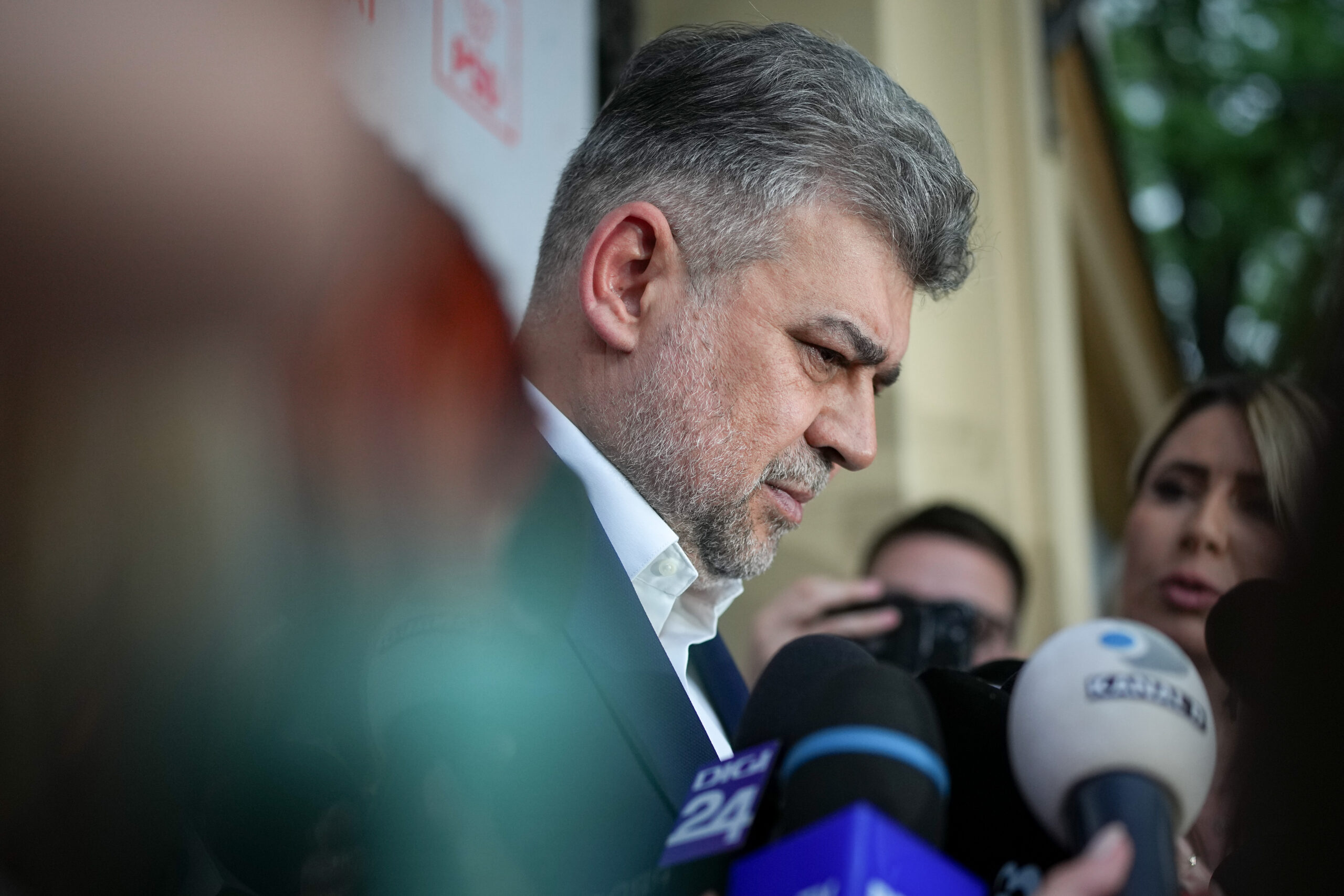 Marcel Ciolacu demisioneaza ca premier coalitia s a destramat Ce urmeaza