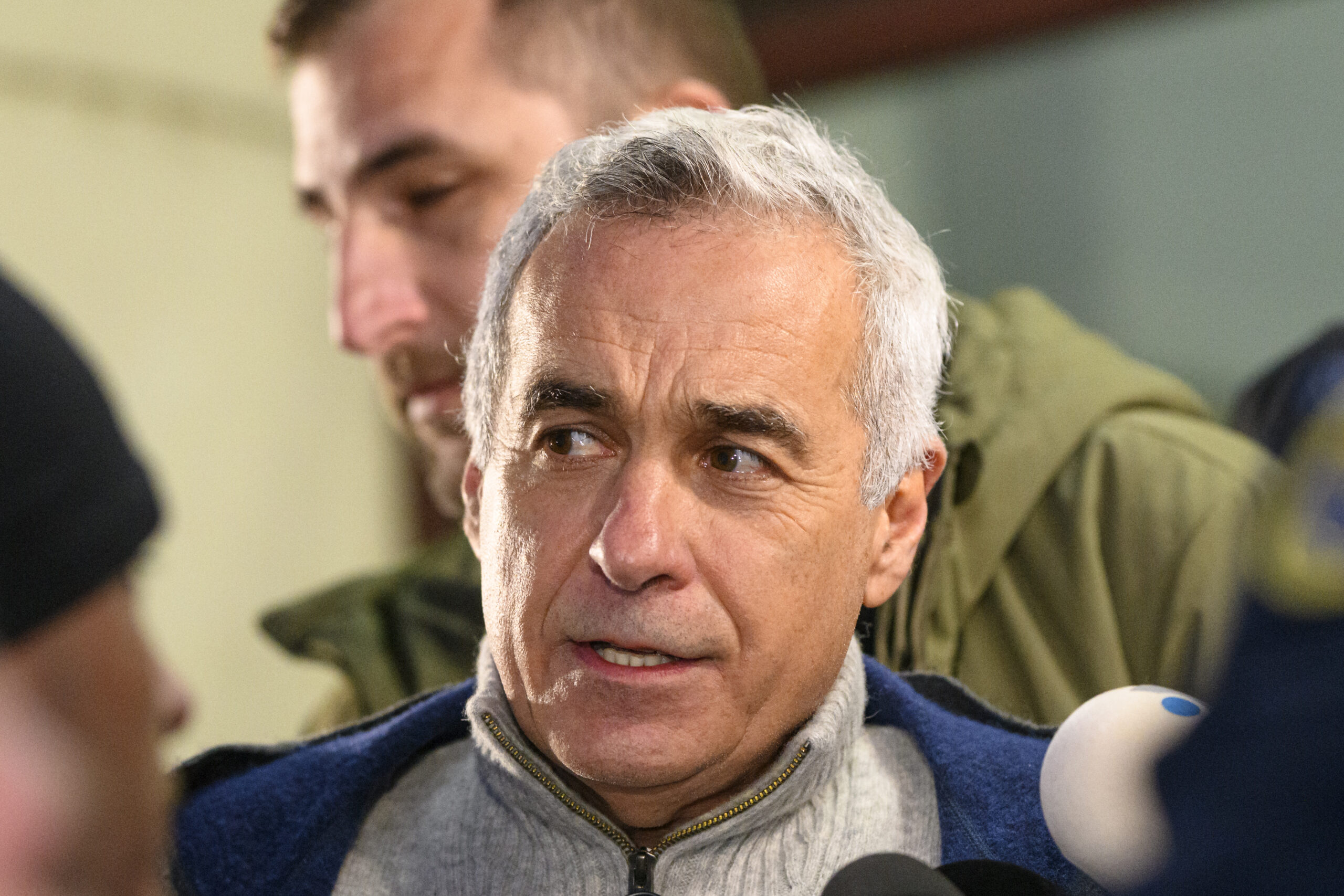 Mesajul lui Calin Georgescu pentru suporterii lui George Simion