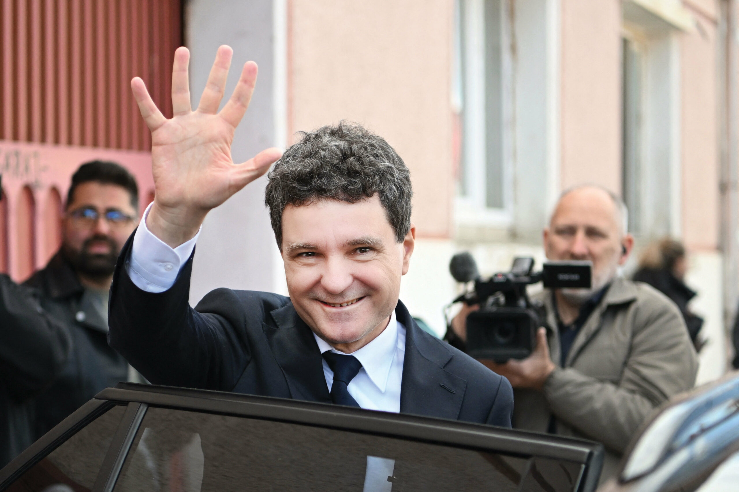 Nicushor Dan Orasul apartine oamenilor a fost o onoare