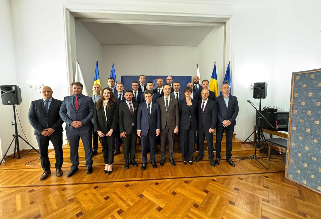 Nicusor Dan intalniri cu angajatii FRONTEX la Varsovia
