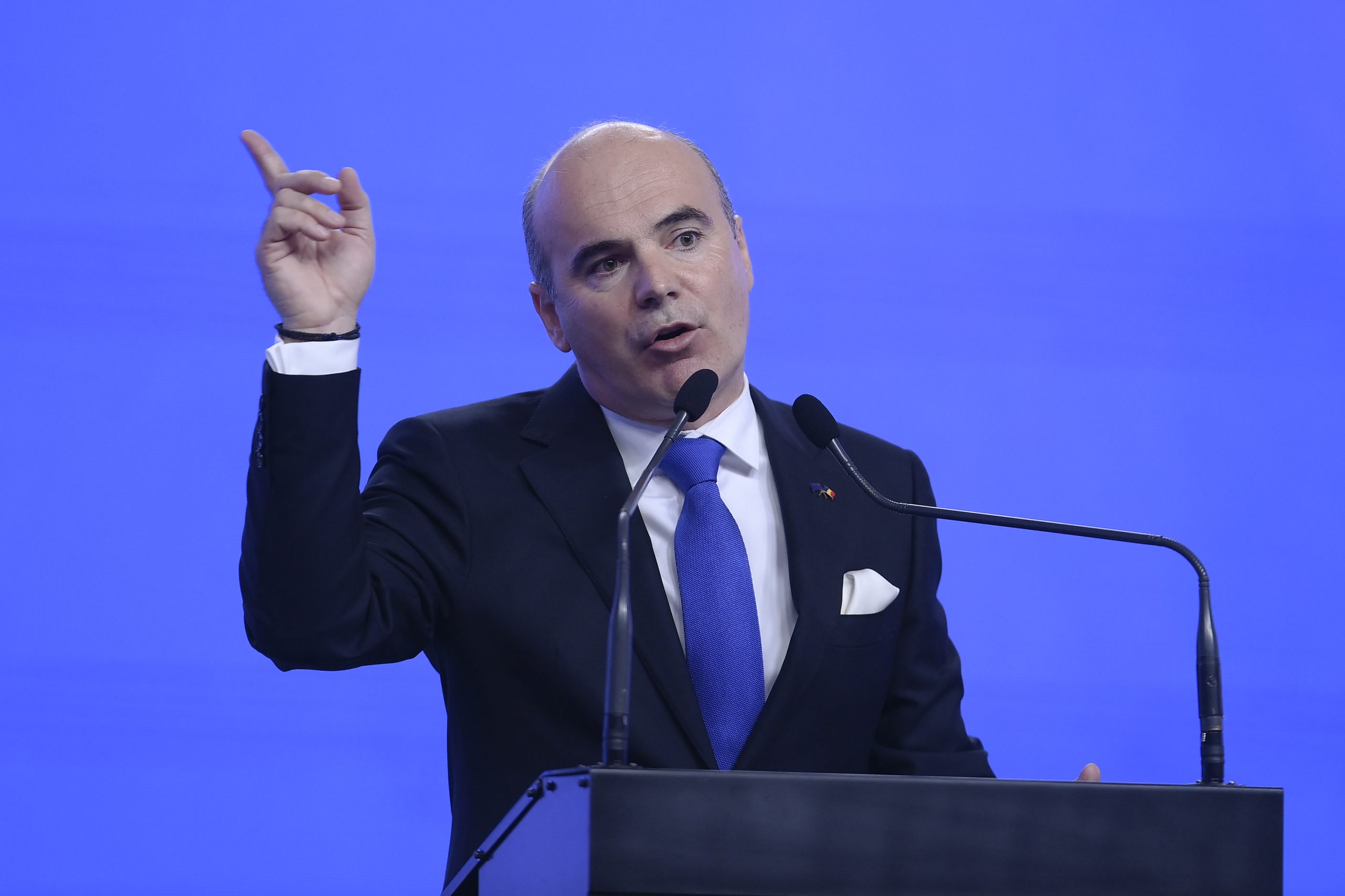 Rares Bogdan despre rezultatul lui Crin Antonescu in Moldova Maia Sandu nu si a respectat promisiunea