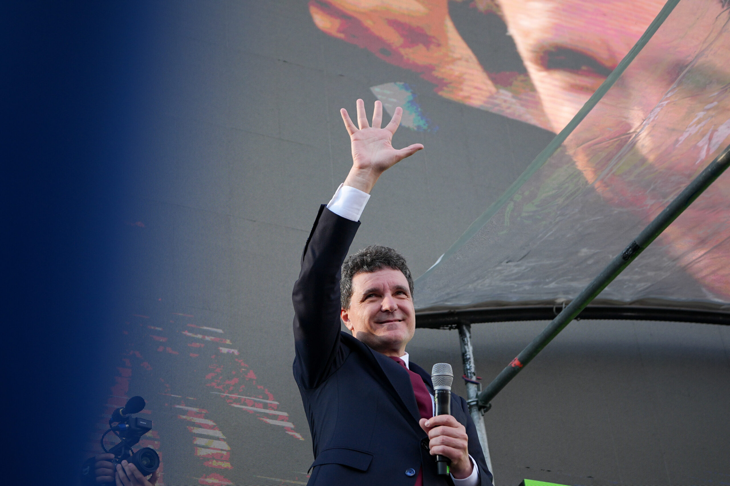 Un nou miting de sustinere pentru Nicusor Dan vineri