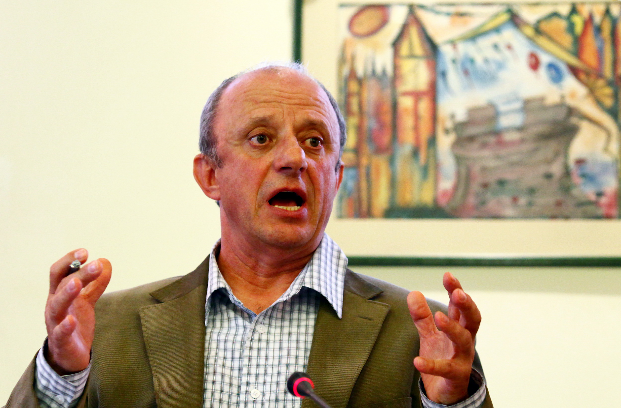 Universitatea Lucian Blaga din Sibiu opreste colaborarea cu Mihai Malaimare