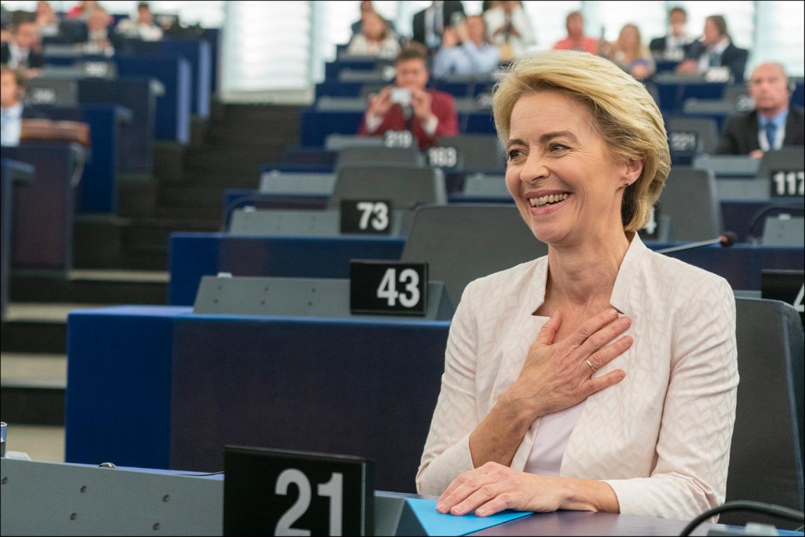 Ursula von der Leyen l a felicitat pe Nicusor Dan