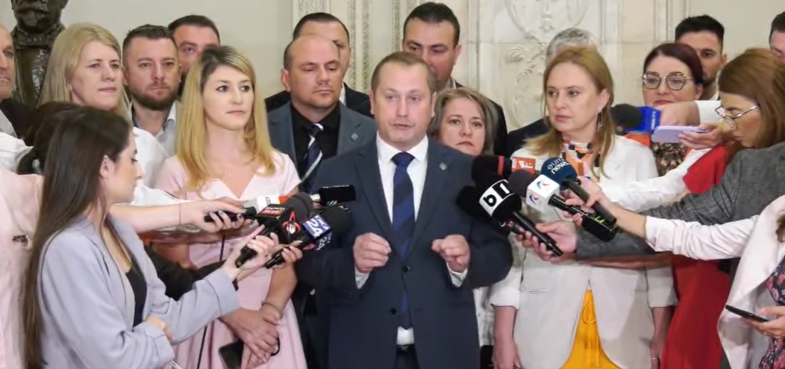 30 de membri din S O S i POT au creat Aliana Intai Romania