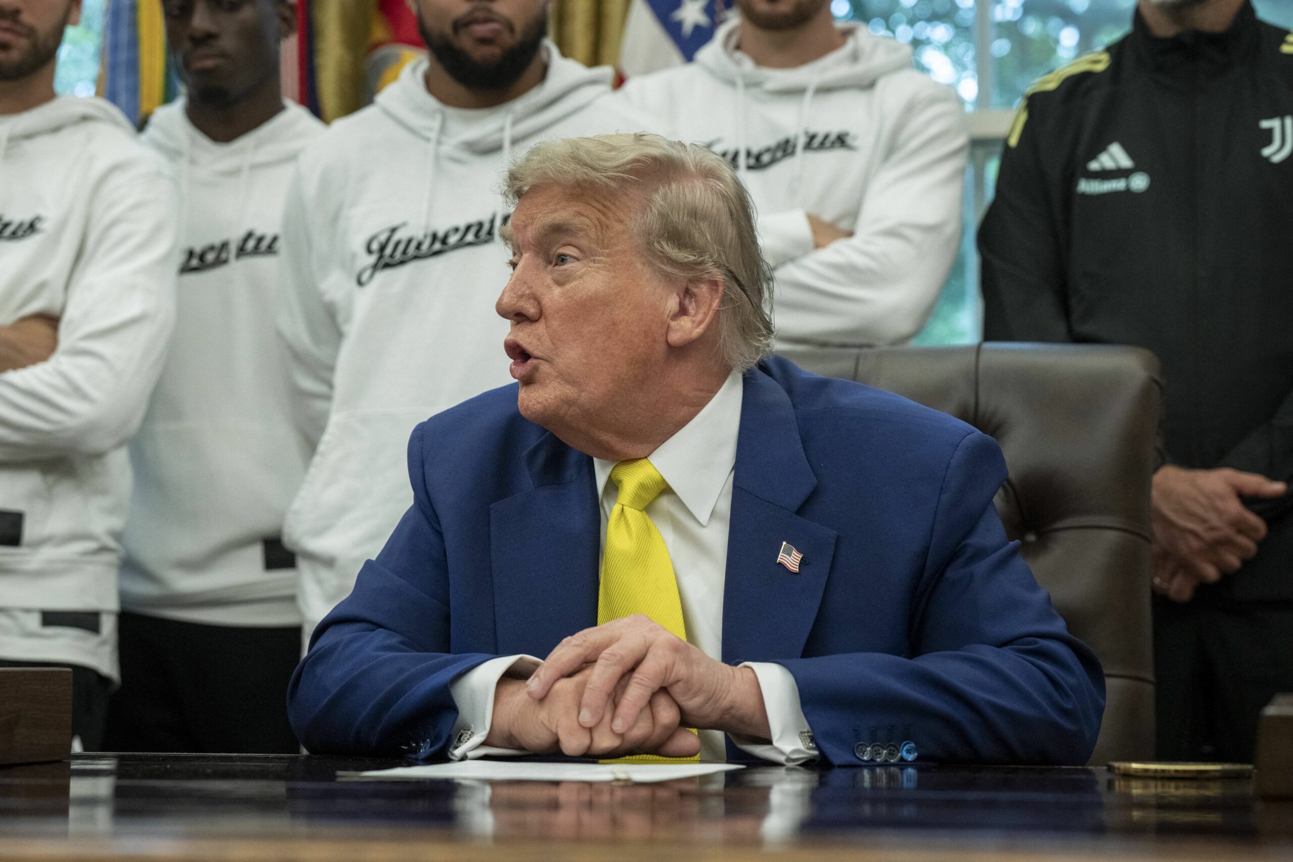 Donald Trump in Sala de Situatii dupa atacul iranian