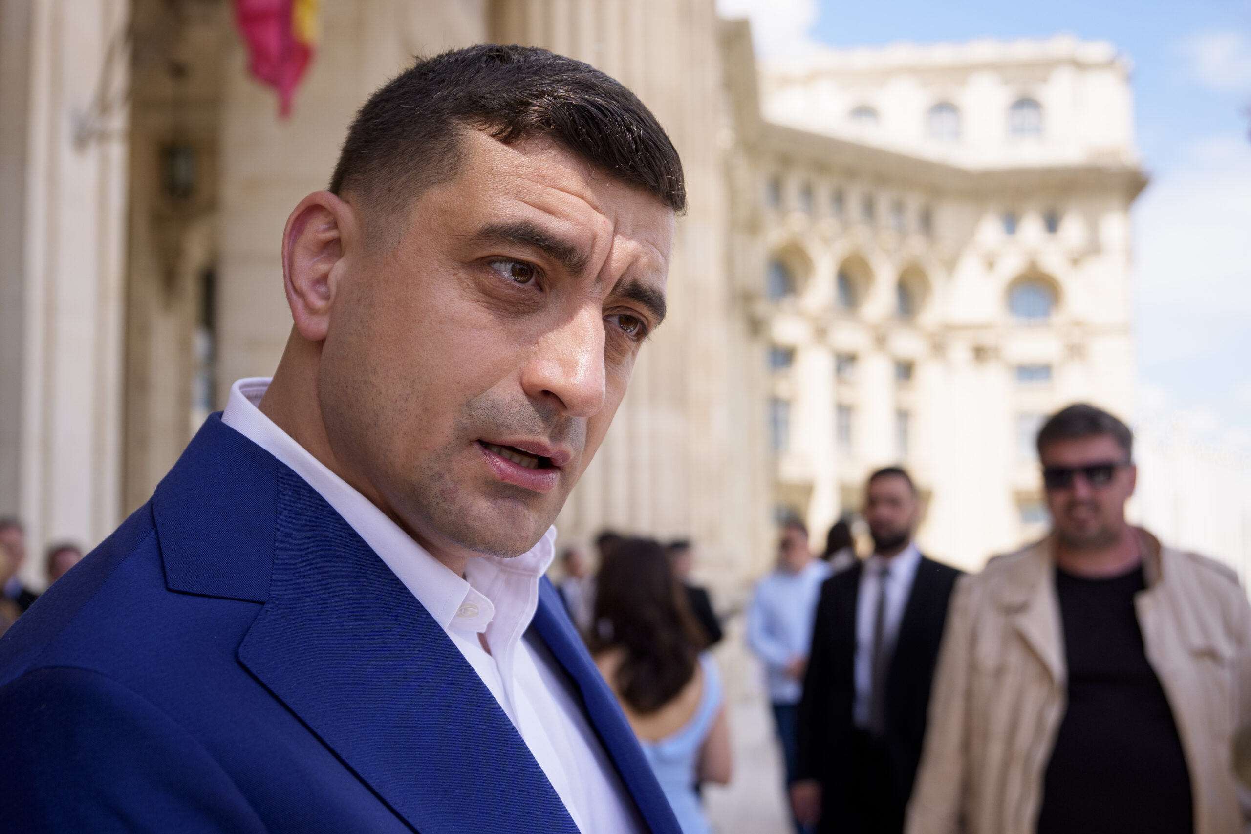 George Simion O lege periculoasa si subiectiva a trecut