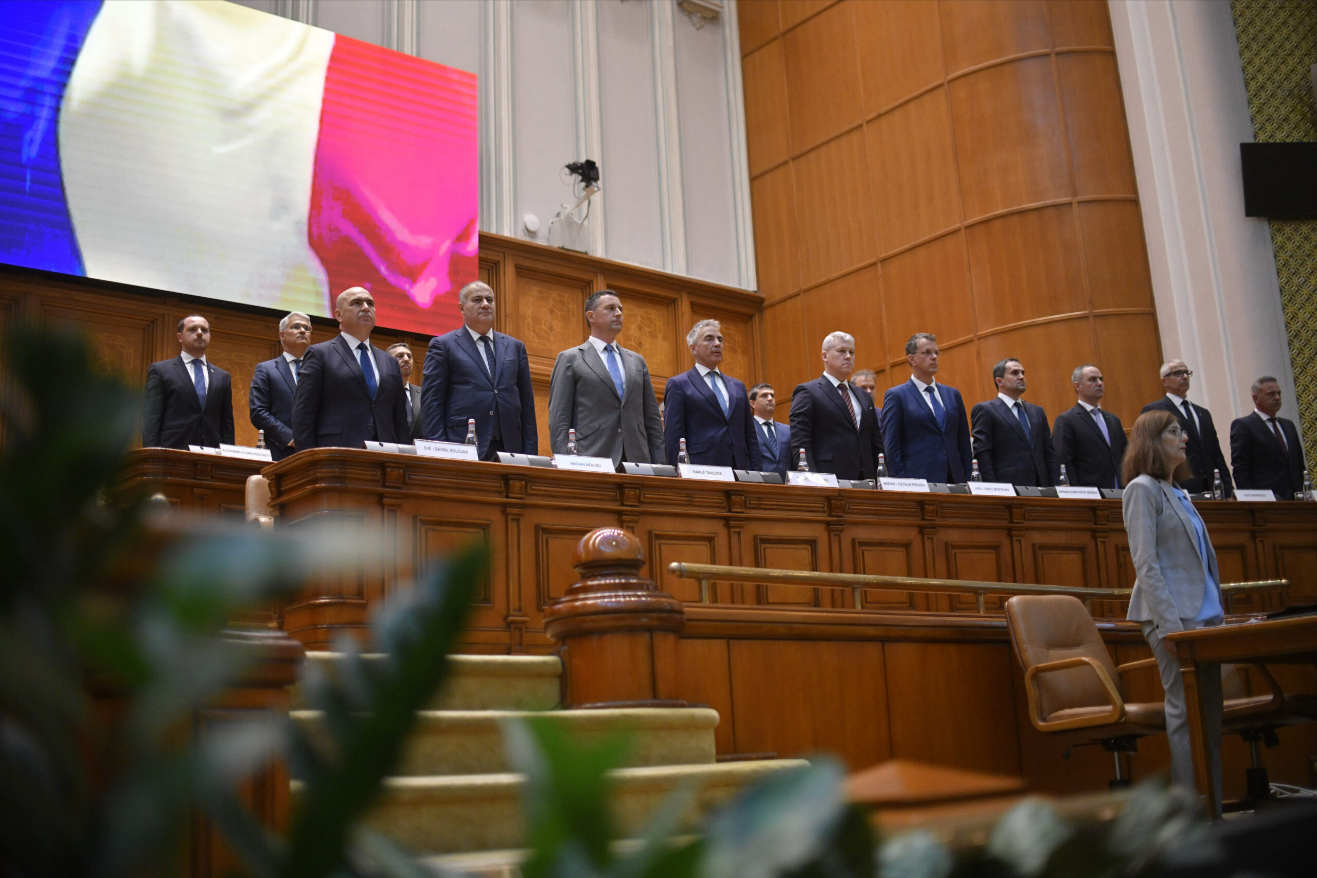 Membrii Guvernului Bolojan au depus juramantul la Cotroceni