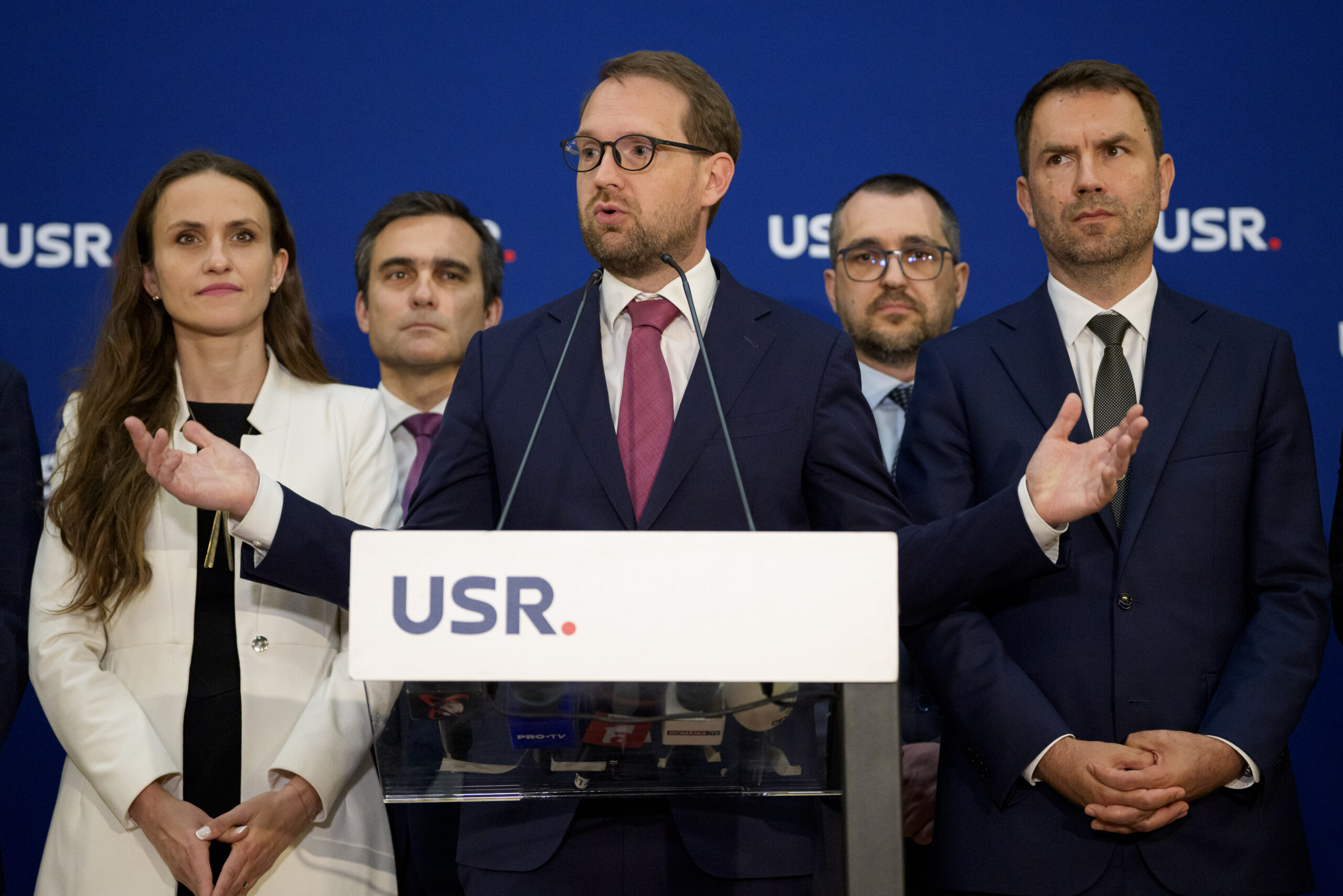 Noua candidati pentru conducerea USR Cine sunt ei