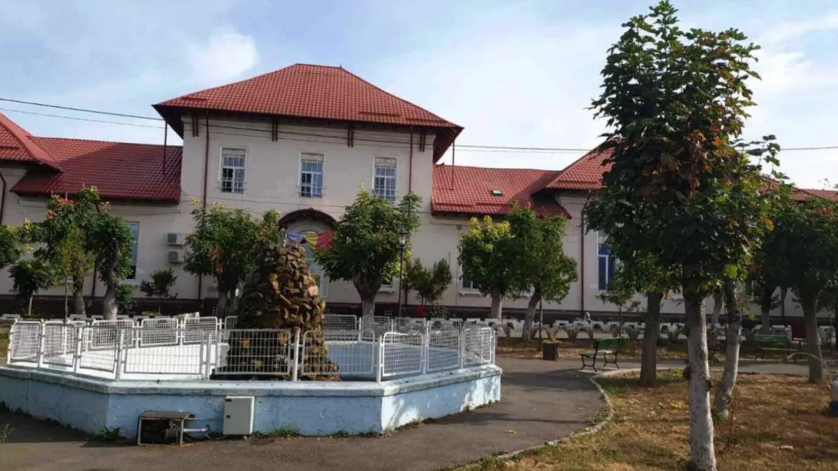 Pacientii de la Spitalul de Psihiatrie Sapoca erau abuzati