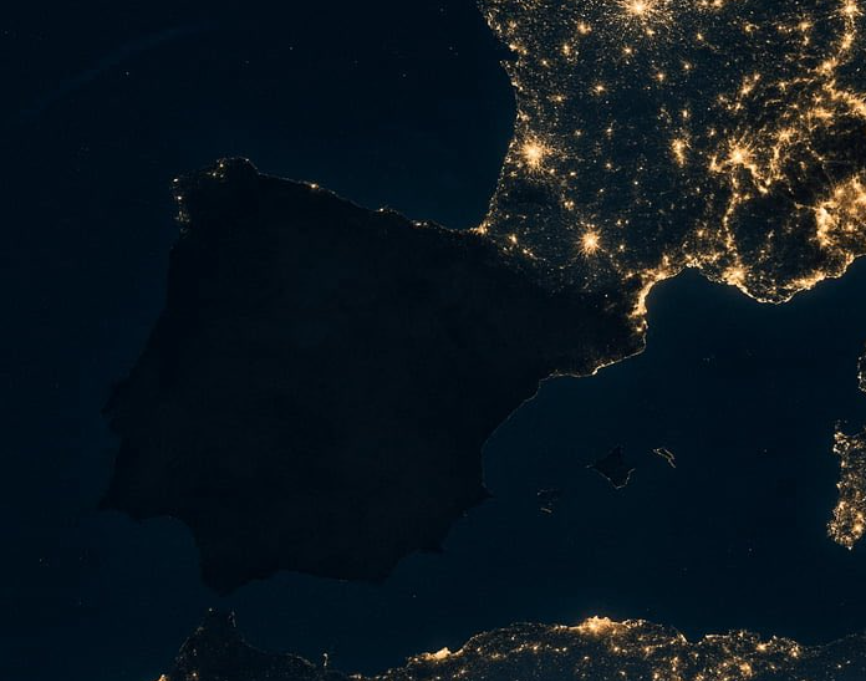 Parlamentul European cere modernizarea urgenta a retelelor electrice