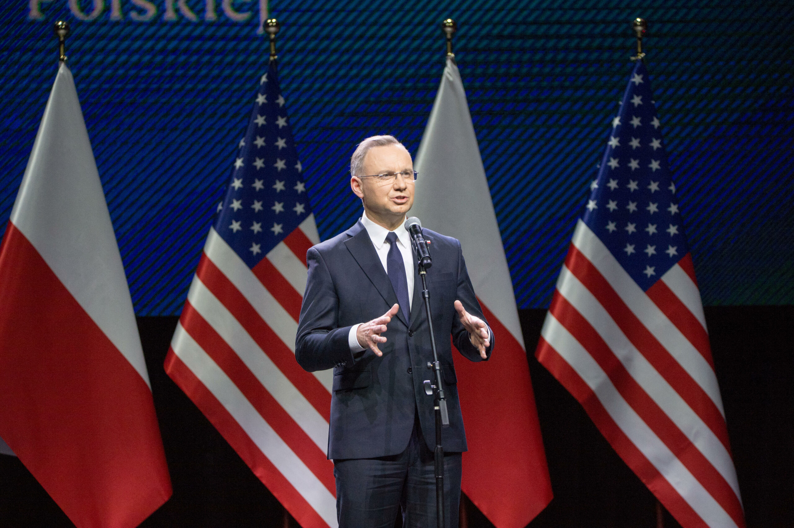 Presedintele Poloniei se Intalneste cu Zelenski la Kiev