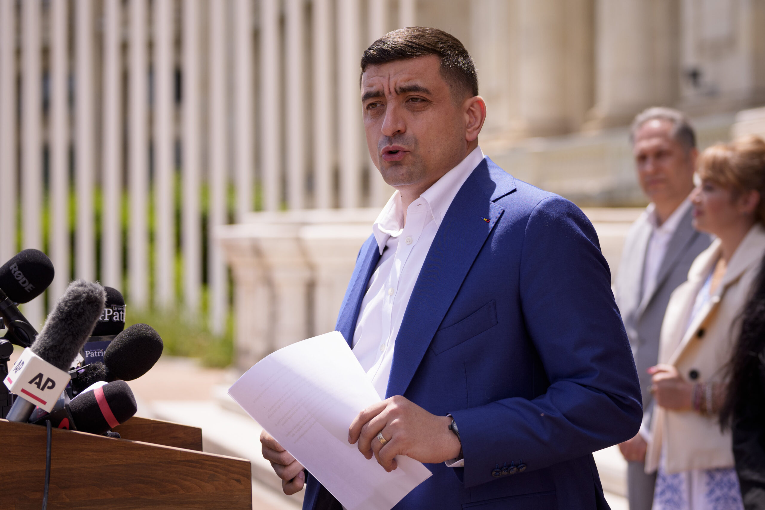 Simion atac la adresa Maiei Sandu Victoria noastra a fost furata