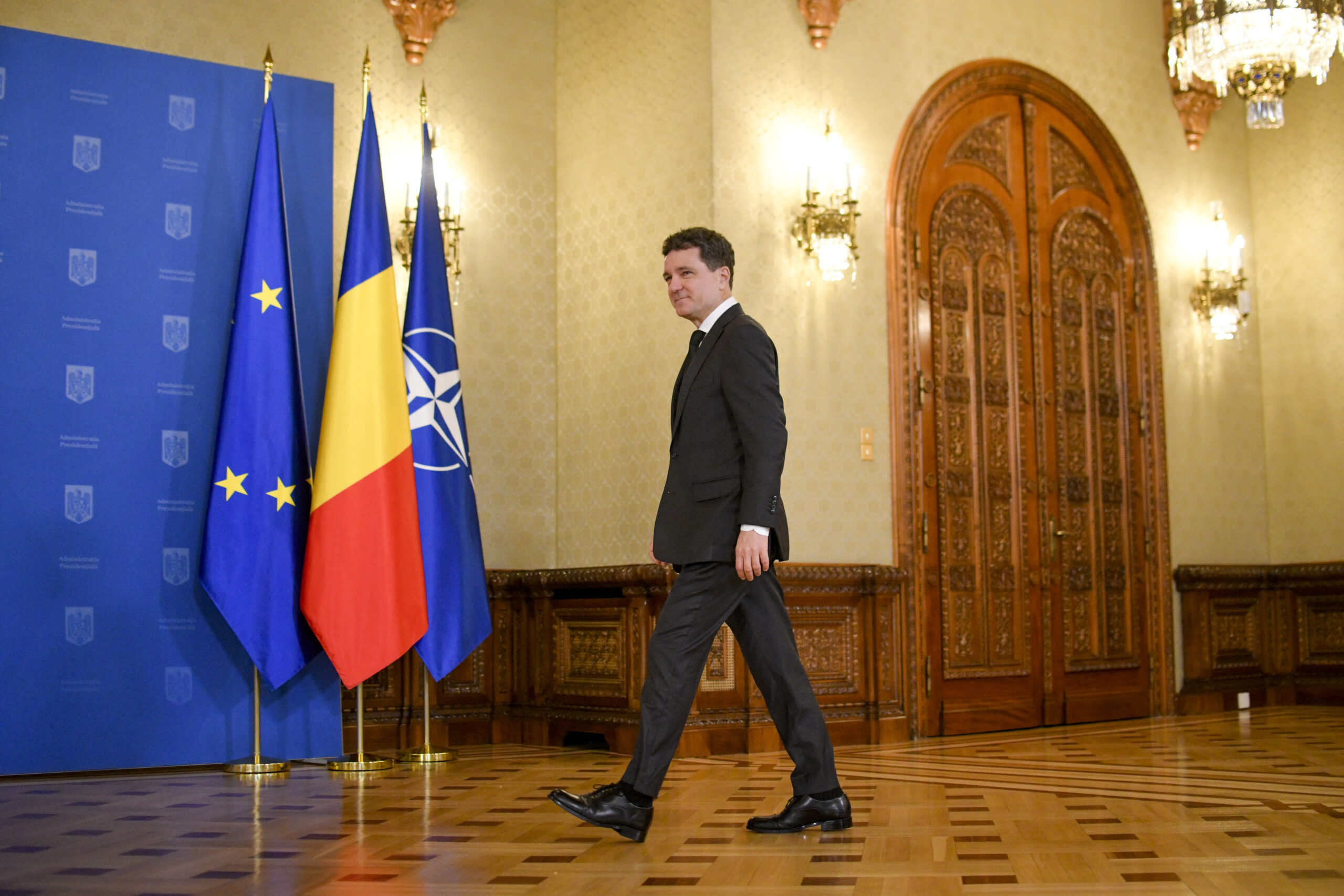 Sondaj INSCOP Romanii cred ca Nicusor Dan va fi implicat