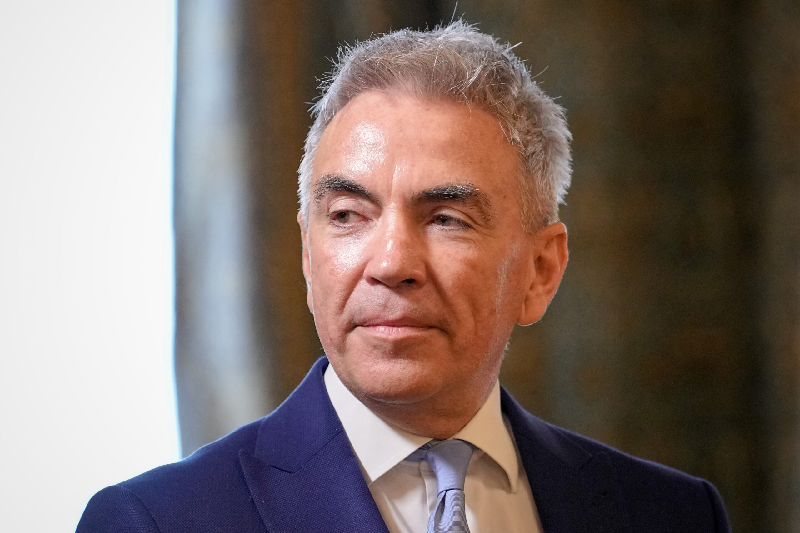 Cheltuielile benefice pentru romani au fost prea mari