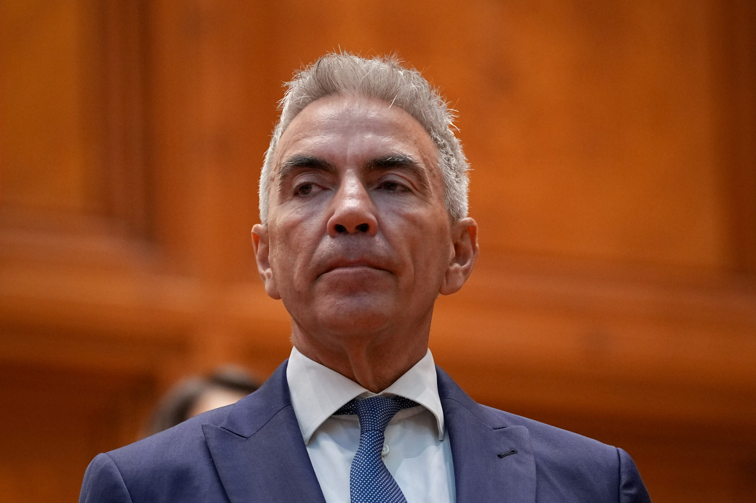 Guvernul clareaza situatia lui Anastasiu dosar mita