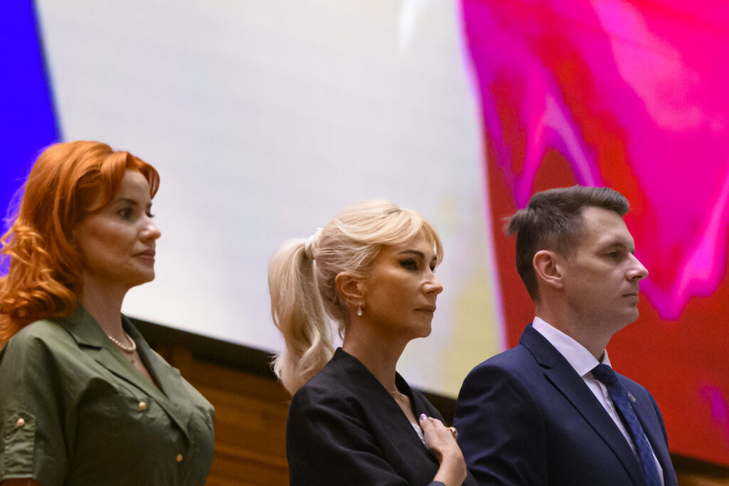 Judecatorii CCR ar putea pierde indemnizatia de pensionare