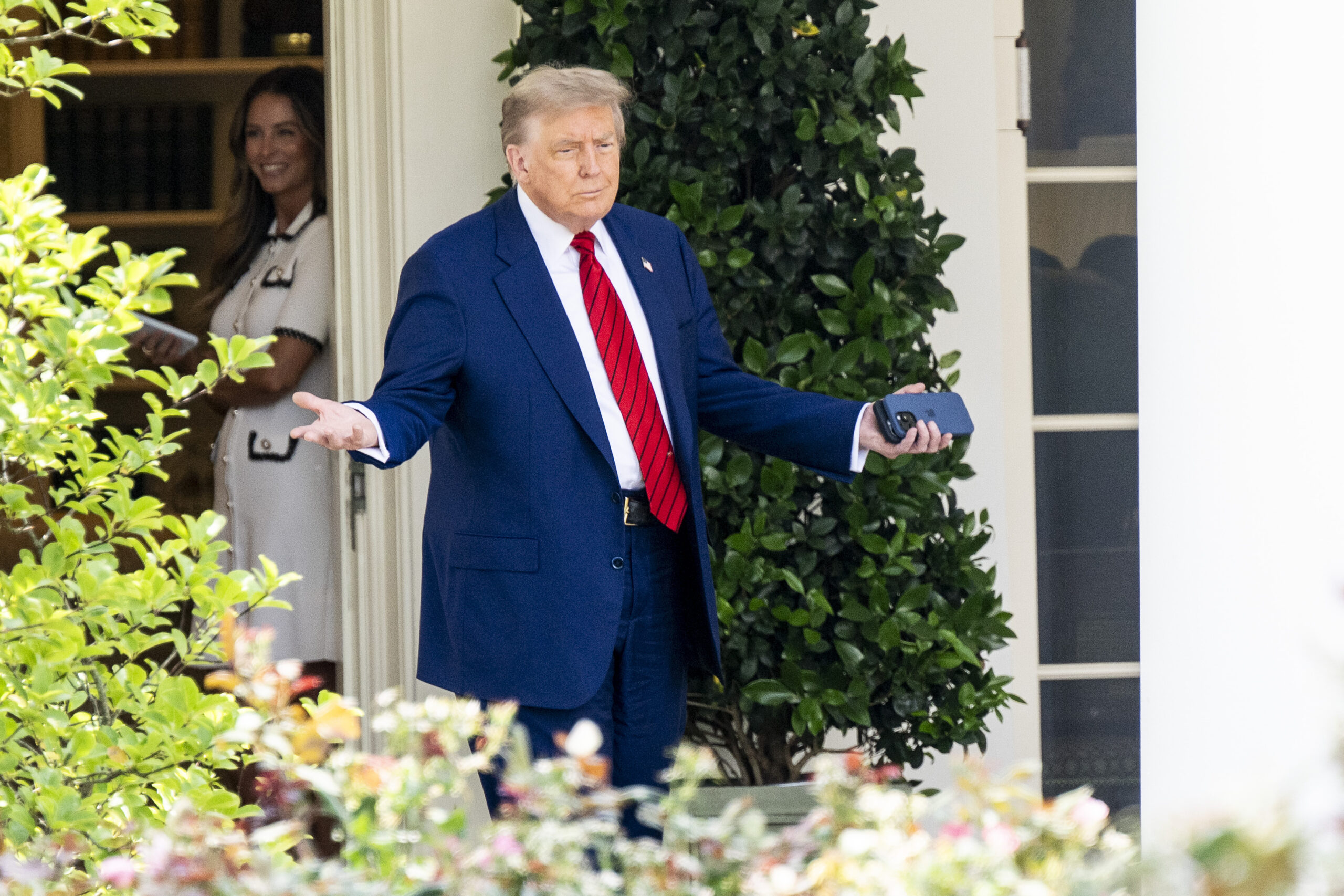 Trump cere tarife clare si simple fara intarzieri Scrisile vin vineri