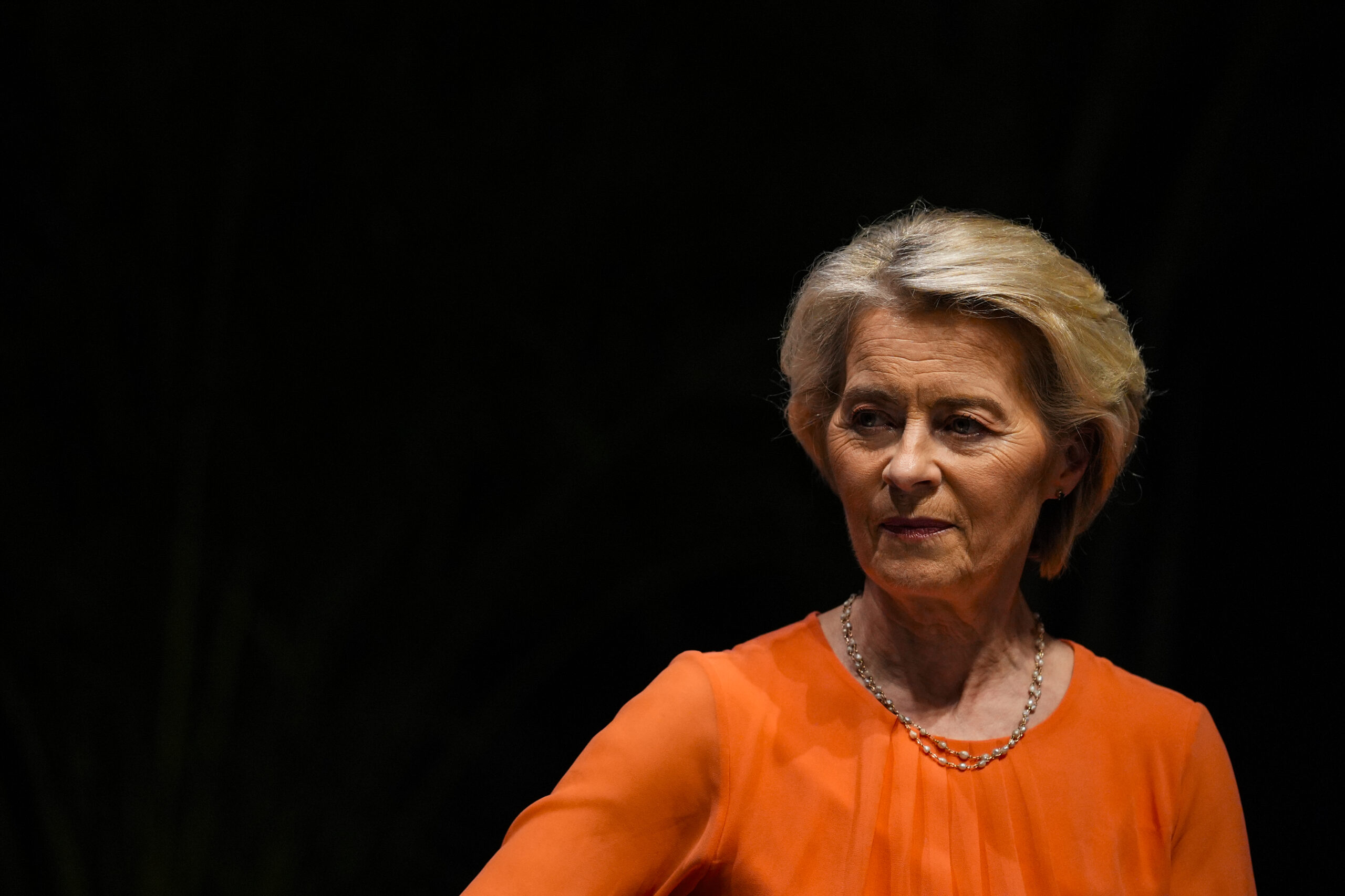 Ursula von der Leyen reactioneaza la tarifele de 30 anuntate de Trump