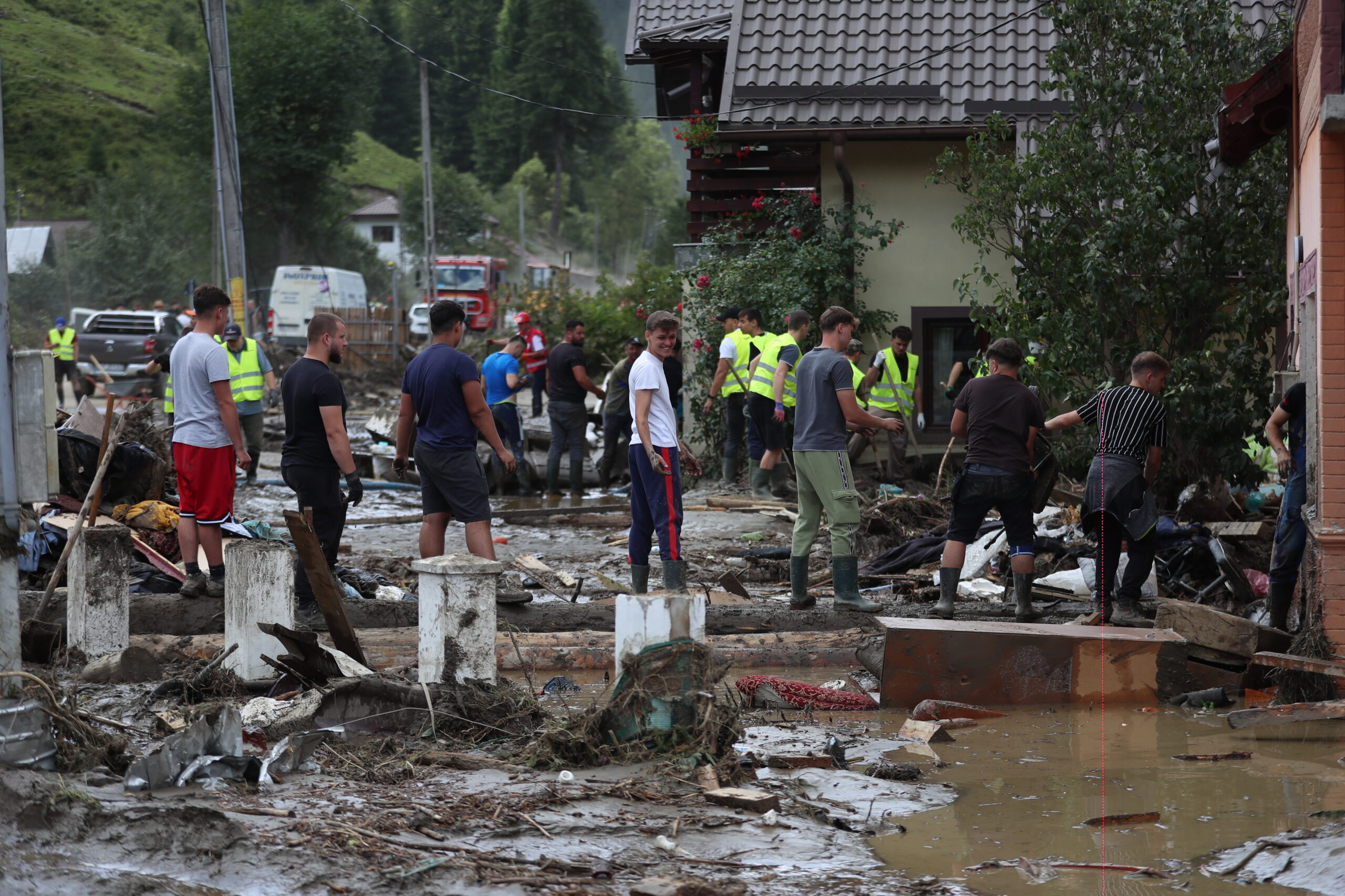 AUR proiect legislativ pentru sprijinul gospodariilor afectate de inundatii