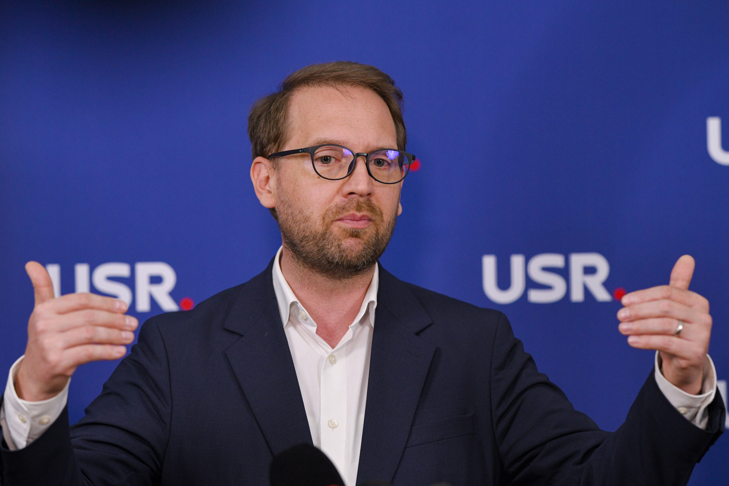 Fritz Romanii inclusiv votantii PSD vor actiune nu certuri